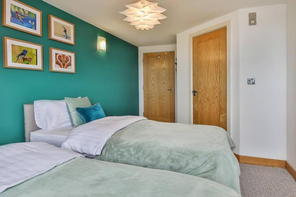 شقة The Exclusive Gem Of Leeds - Sleeps 8 المظهر الخارجي الصورة